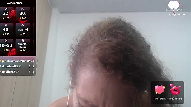 Snapshot of BustyMilf_ chatting on 29, 1, 2025 BustyMilf online show from 29, 1, 2025