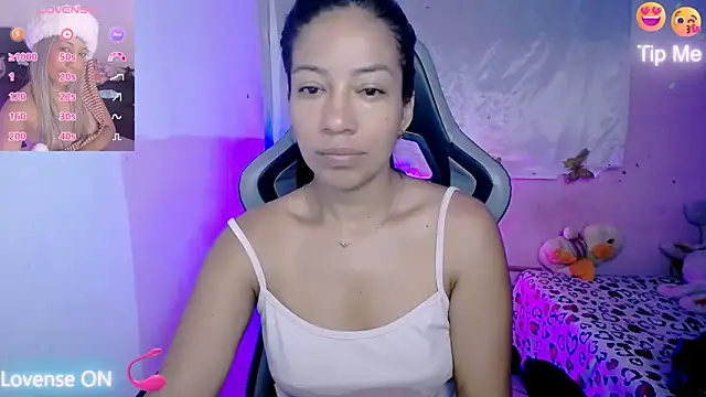 ninatiny online show from 22, 9, 2025