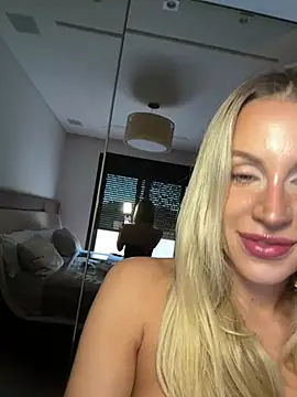 Snapshot of jasminesummer chatting on 10, 6, 2026 jasminesummer online show from 10, 6, 2026