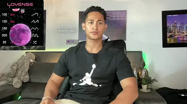Snapshot of BenjaminCooperk chatting on 21, 3, 2025 BenjaminCooperk online show from 21, 3, 2025