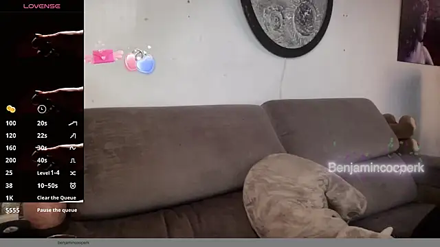 Snapshot of BenjaminCooperk chatting on 7, 10, 2025 BenjaminCooperk online show from 7, 10, 2025