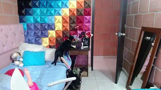 katifoxx online show from 1, 3, 2025