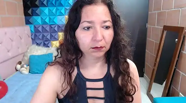 katifoxx online show from 17, 3, 2025