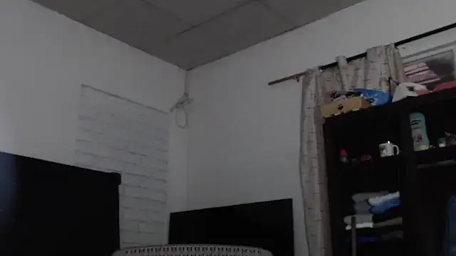 adrixxx38 online show from 9, 2, 2026