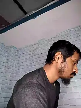 Snapshot of sujanmanda chatting on 1, 1, 2025 sujanmanda online show from 1, 1, 2025