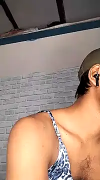 Snapshot of sujanmanda chatting on 4, 1, 2025 sujanmanda online show from 4, 1, 2025