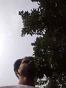 Snapshot of sujanmanda chatting on 29, 10, 2025 sujanmanda online show from 29, 10, 2025