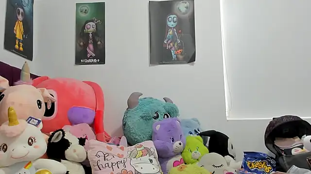 Snapshot of cherry_weet_29 chatting on 12, 9, 2025 cherry weet 29 online show from 12, 9, 2025