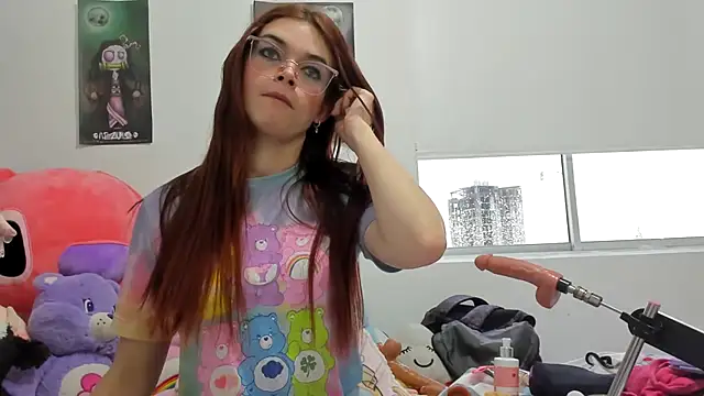 Snapshot of cherry_weet_29 chatting on 14, 11, 2025 cherry weet 29 online show from 14, 11, 2025