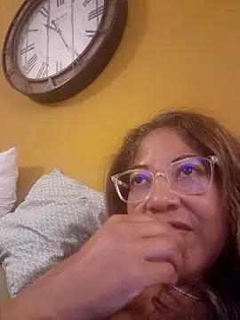 Snapshot of mila38 chatting on 17, 9, 2025 mila38 online show from 17, 9, 2025