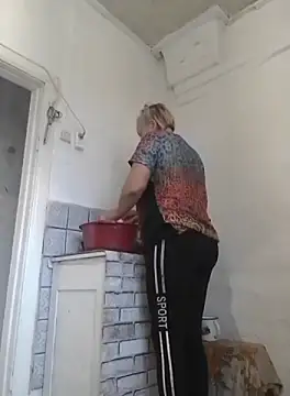 Cerd Ayaz online show from 21, 9, 2025