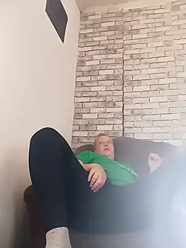 Snapshot of Cerd_Ayaz chatting on 1, 4, 2026 Cerd Ayaz online show from 1, 4, 2026