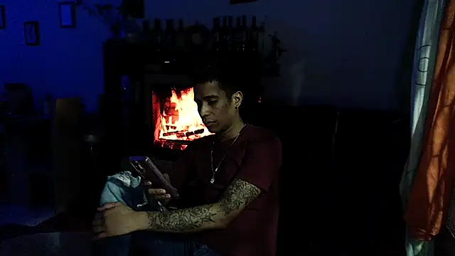 Snapshot of Slim_dirty_hot_ chatting on 24, 10, 2025 Slim dirty hot online show from 24, 10, 2025