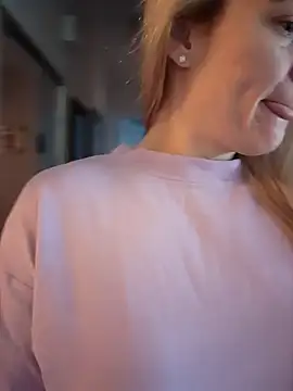 HollyTattoo online show from 3, 12, 2024