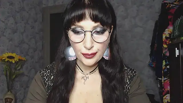 Snapshot of Aziza1 chatting on 3, 2, 2025 Aziza1 online show from 3, 2, 2025