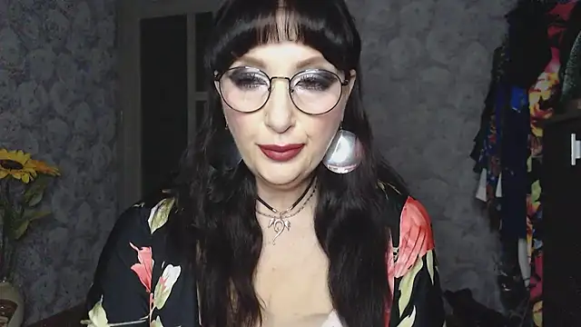 Snapshot of Aziza1 chatting on 9, 2, 2025 Aziza1 online show from 9, 2, 2025