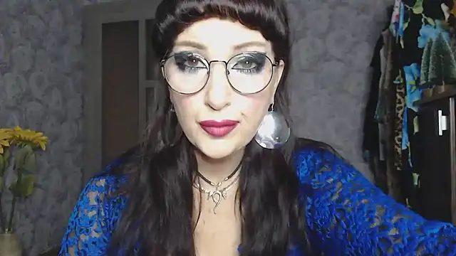 Snapshot of Aziza1 chatting on 21, 9, 2025 Aziza1 online show from 21, 9, 2025