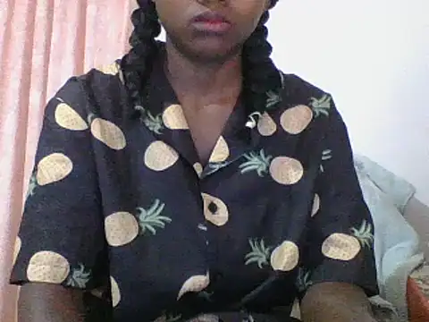 Hamie sexy online show from 19, 1, 2026