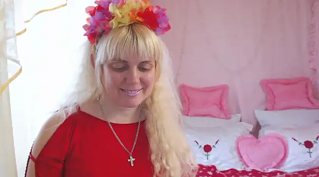 Snapshot of SunnySylvia chatting on 4, 2, 2025 SunnySylvia online show from 4, 2, 2025