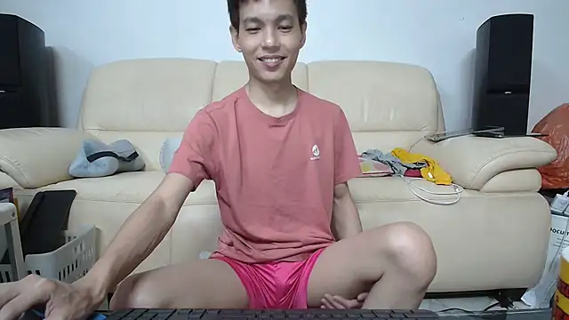 Snapshot of andrewooi chatting on 19, 6, 2026 andrewooi online show from 19, 6, 2026