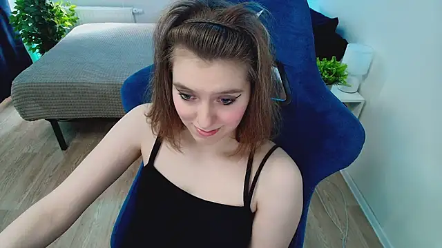 Snapshot of CranberryHot chatting on 2, 6, 2026 CranberryHot online show from 2, 6, 2026