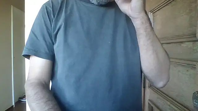 Snapshot of Leo_Big chatting on 22, 6, 2026 Leo Big online show from 22, 6, 2026