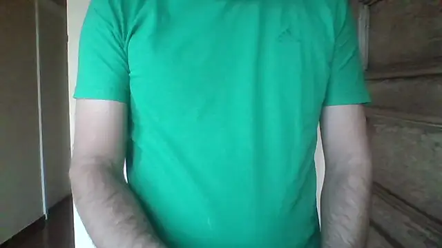 Snapshot of Leo_Big chatting on 25, 6, 2026 Leo Big online show from 25, 6, 2026