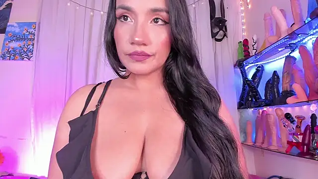 christymilkk online show from 27, 12, 2024