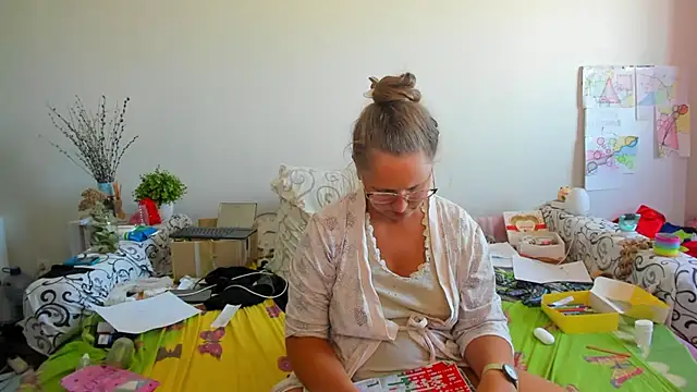 IamYourNarcotic online show from 25, 9, 2025