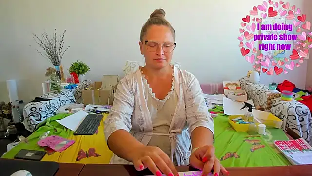 IamYourNarcotic online show from 26, 9, 2025