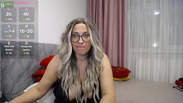 Aphrodite S32 online show from 17, 11, 2025