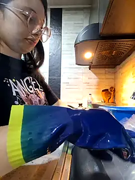 linda-schmidt online show from 16, 10, 2025