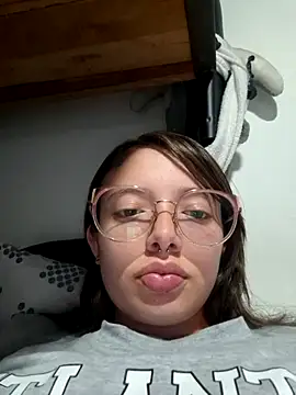 linda-schmidt online show from 1, 12, 2025