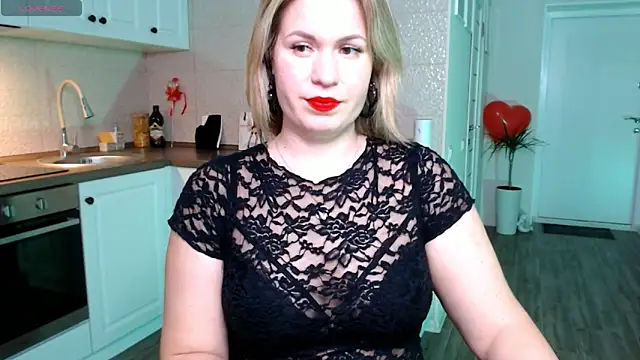 HotTiffani online show from 28, 2, 2025