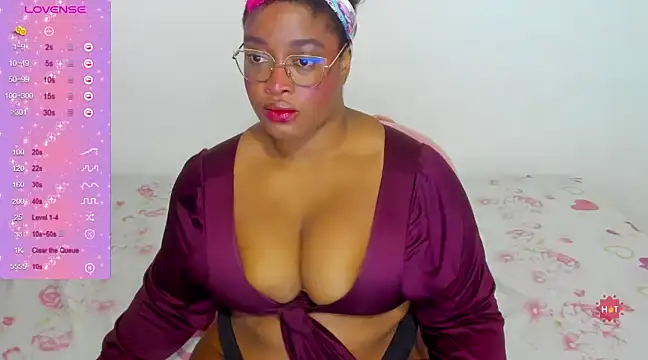 Snapshot of NinaGrey_ chatting on 22, 3, 2025 NinaGrey online show from 22, 3, 2025