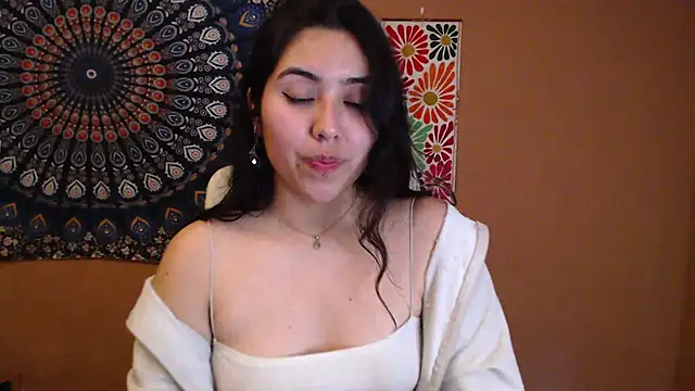 Snapshot of IntimateTales chatting on 23, 2, 2025 IntimateTales online show from 23, 2, 2025