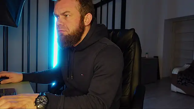 Tommy Burnz online show from 5, 3, 2025