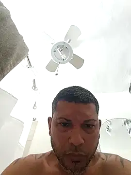 Snapshot of tropikboy chatting on 17, 1, 2026 tropikboy online show from 17, 1, 2026