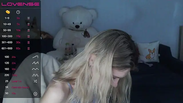Snapshot of night_is_dark chatting on 28, 2, 2025 night is dark online show from 28, 2, 2025