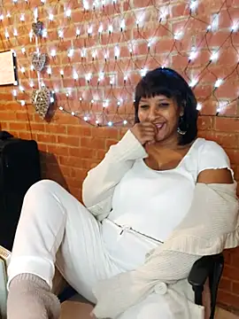 Snapshot of Lilybanx chatting on 12, 2, 2025 Lilybanx online show from 12, 2, 2025