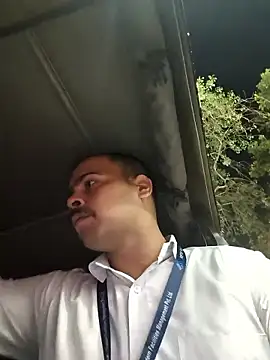 Vickyrajput009 online show from 2, 4, 2026