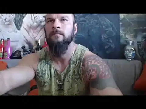 Snapshot of viking_30 chatting on 4, 3, 2025 viking 30 online show from 4, 3, 2025