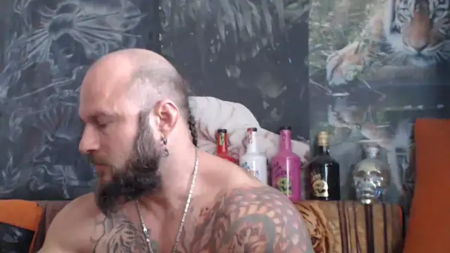 Snapshot of viking_30 chatting on 25, 9, 2025 viking 30 online show from 25, 9, 2025