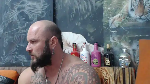 Snapshot of viking_30 chatting on 25, 9, 2025 viking 30 online show from 25, 9, 2025