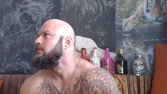 Snapshot of viking_30 chatting on 27, 9, 2025 viking 30 online show from 27, 9, 2025