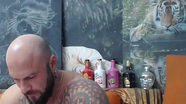 Snapshot of viking_30 chatting on 6, 10, 2025 viking 30 online show from 6, 10, 2025