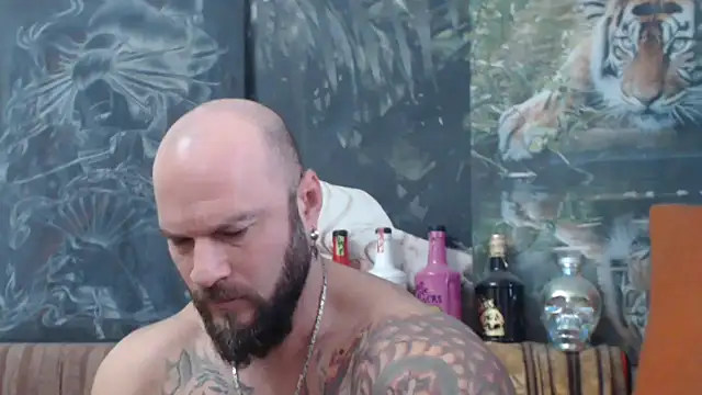 Snapshot of viking_30 chatting on 18, 10, 2025 viking 30 online show from 18, 10, 2025