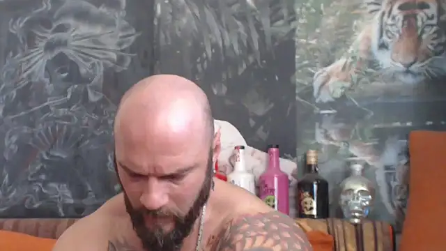 Snapshot of viking_30 chatting on 31, 10, 2025 viking 30 online show from 31, 10, 2025