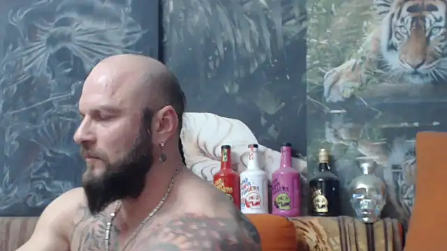 Snapshot of viking_30 chatting on 25, 11, 2025 viking 30 online show from 25, 11, 2025