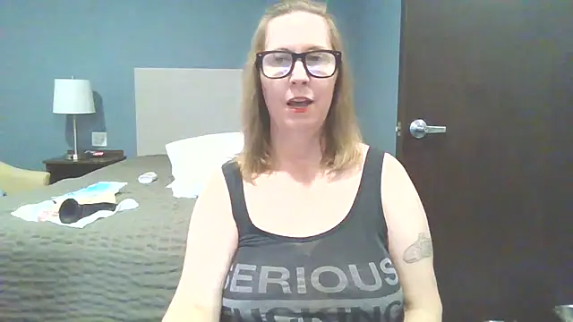 SweetandNaughty1 online show from 15, 9, 2025